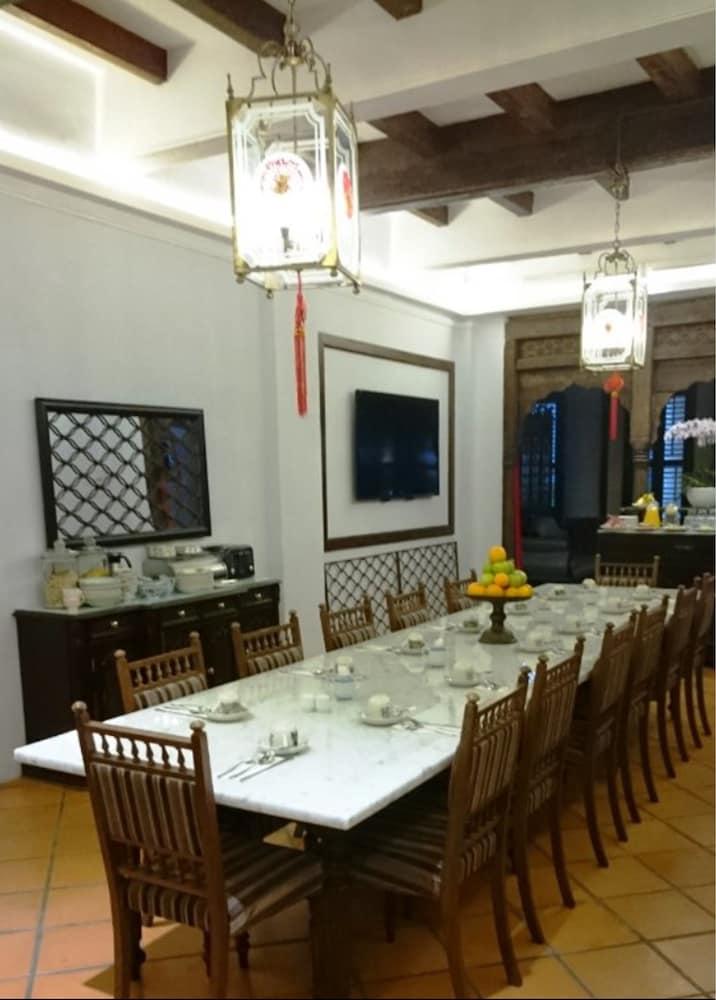 Jawi Peranakan Mansion George Town Bagian luar foto