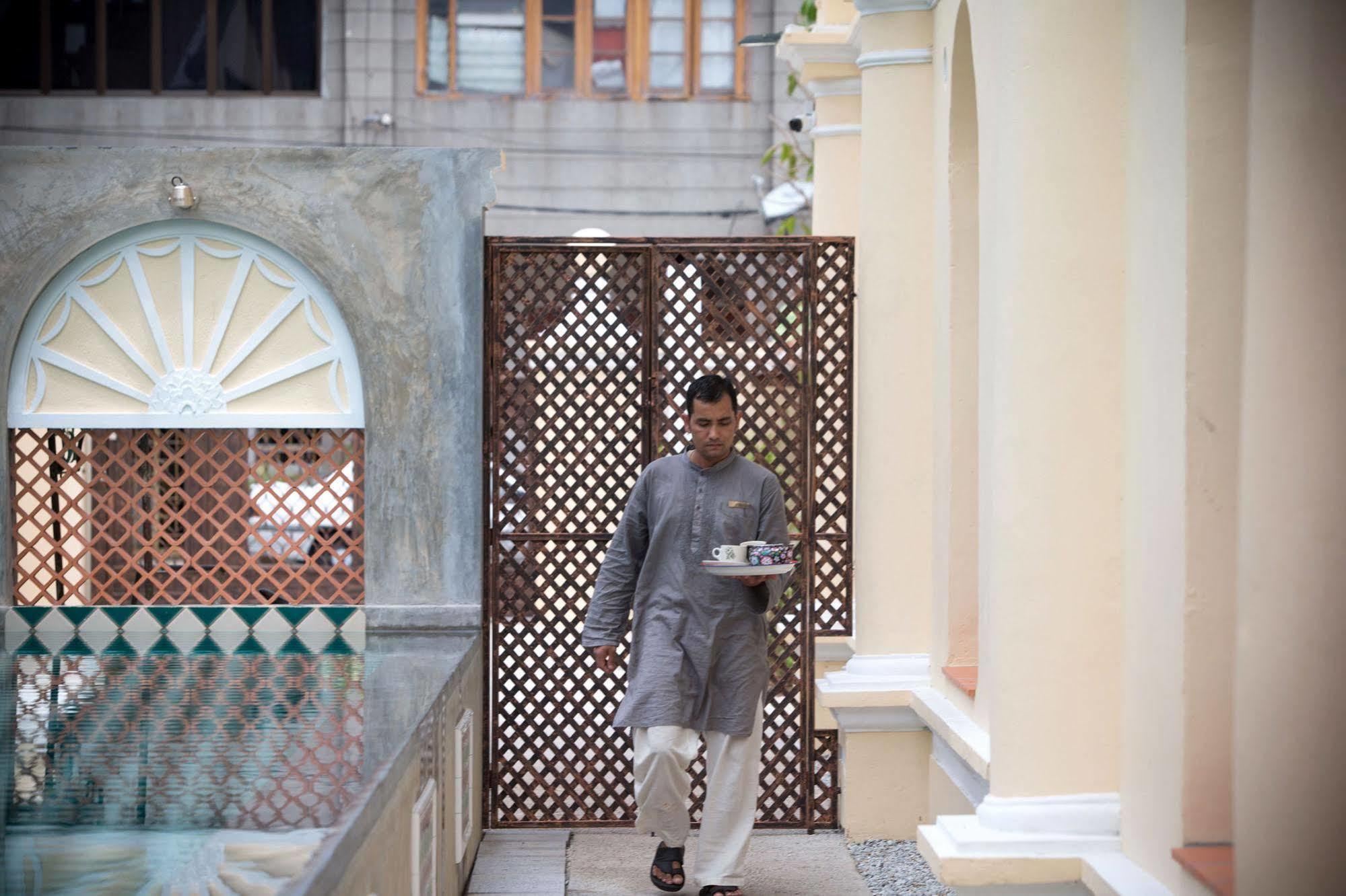 Jawi Peranakan Mansion George Town Bagian luar foto